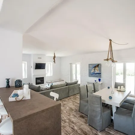 Villa White Sand Villas